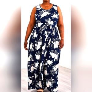 Latched Mama Boardwalk Maxi